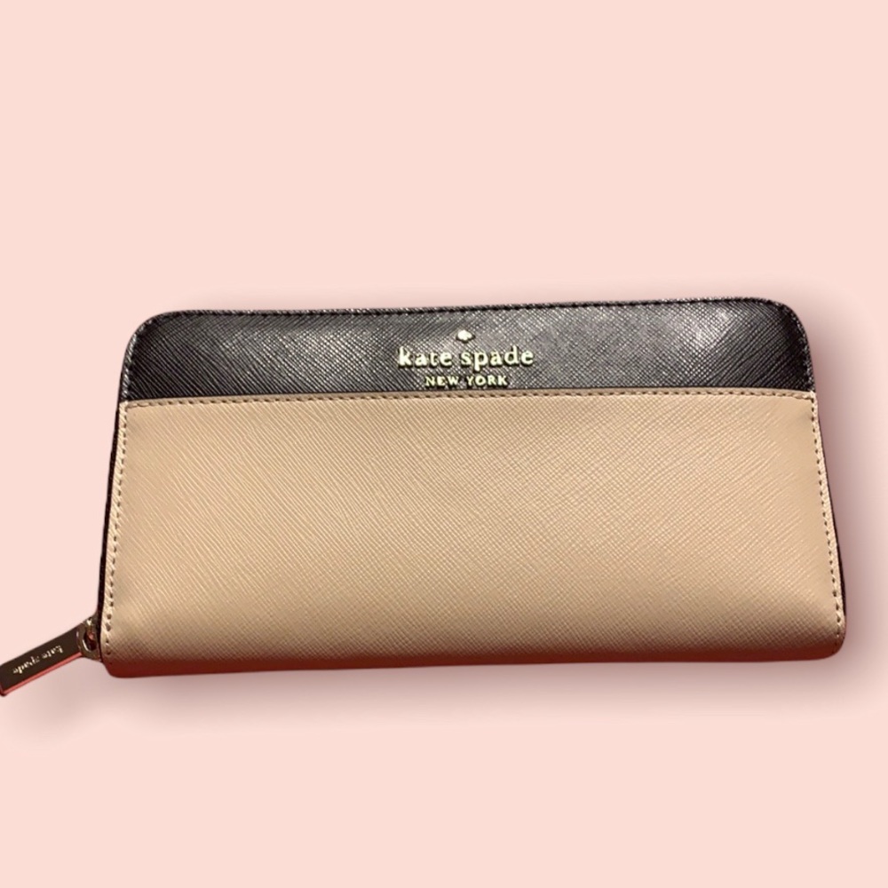 Kate Spade ♠️ Large Wallet